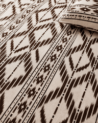 Nomad Weave Bedsheet Set - 3 Pcs - Burgundy