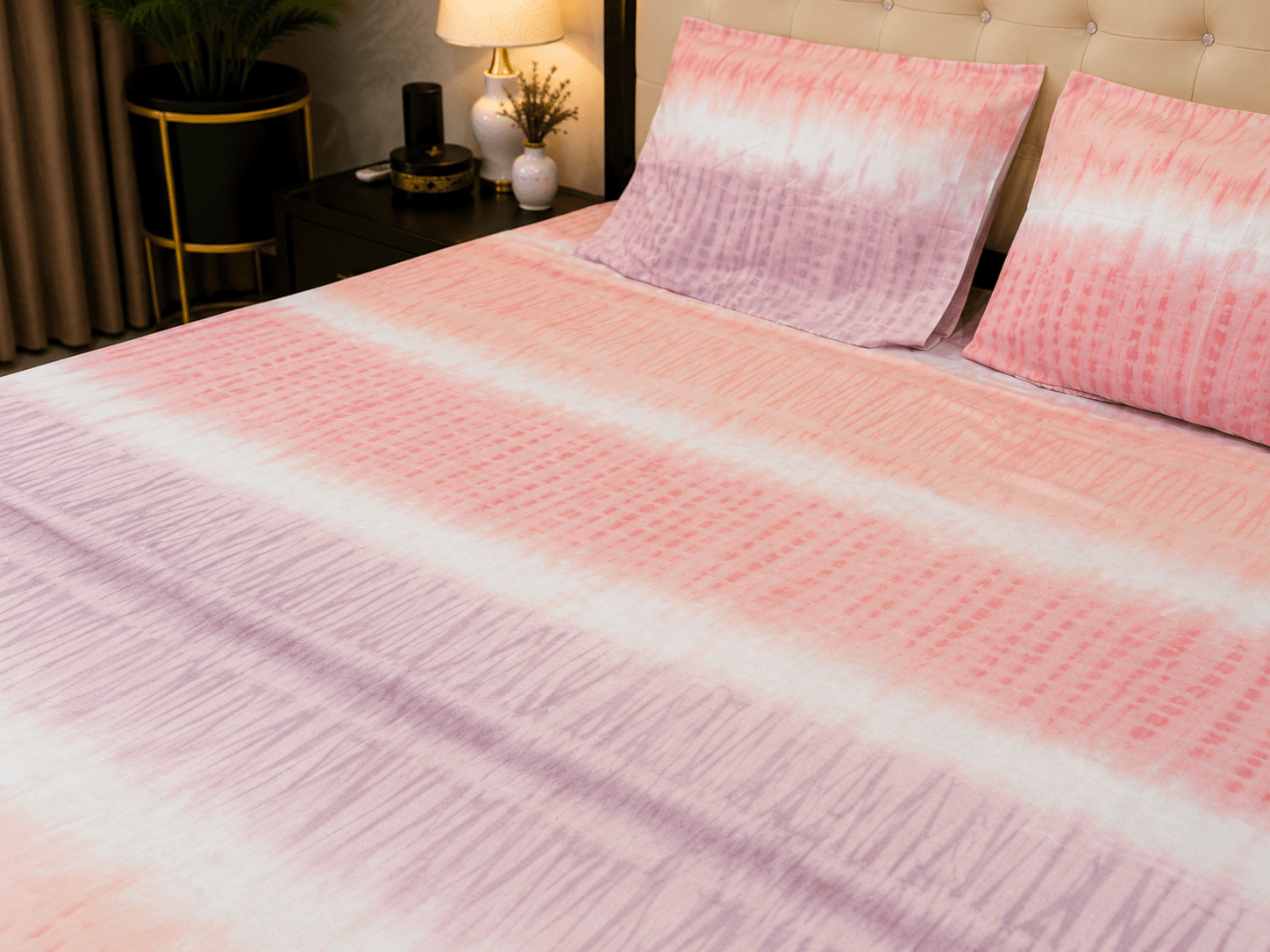 Blushy Tie Dye Bedsheet Set - 3pcs - Burgundy