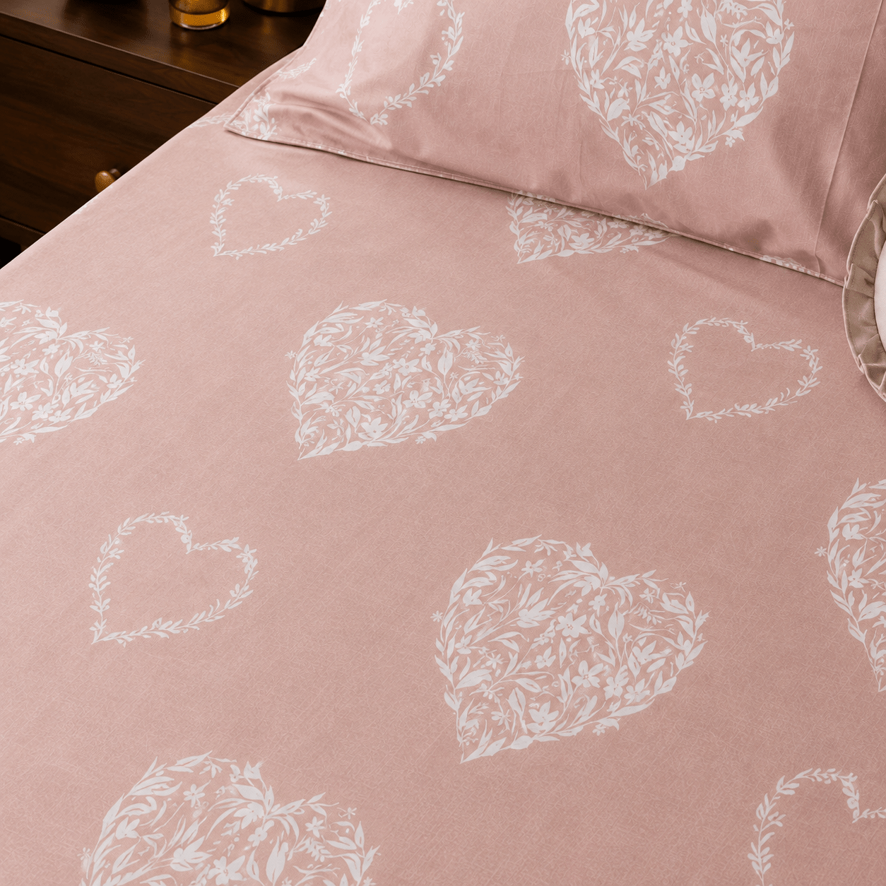 Heart & Bloom Bedsheet Set - 3 Pcs - Burgundy